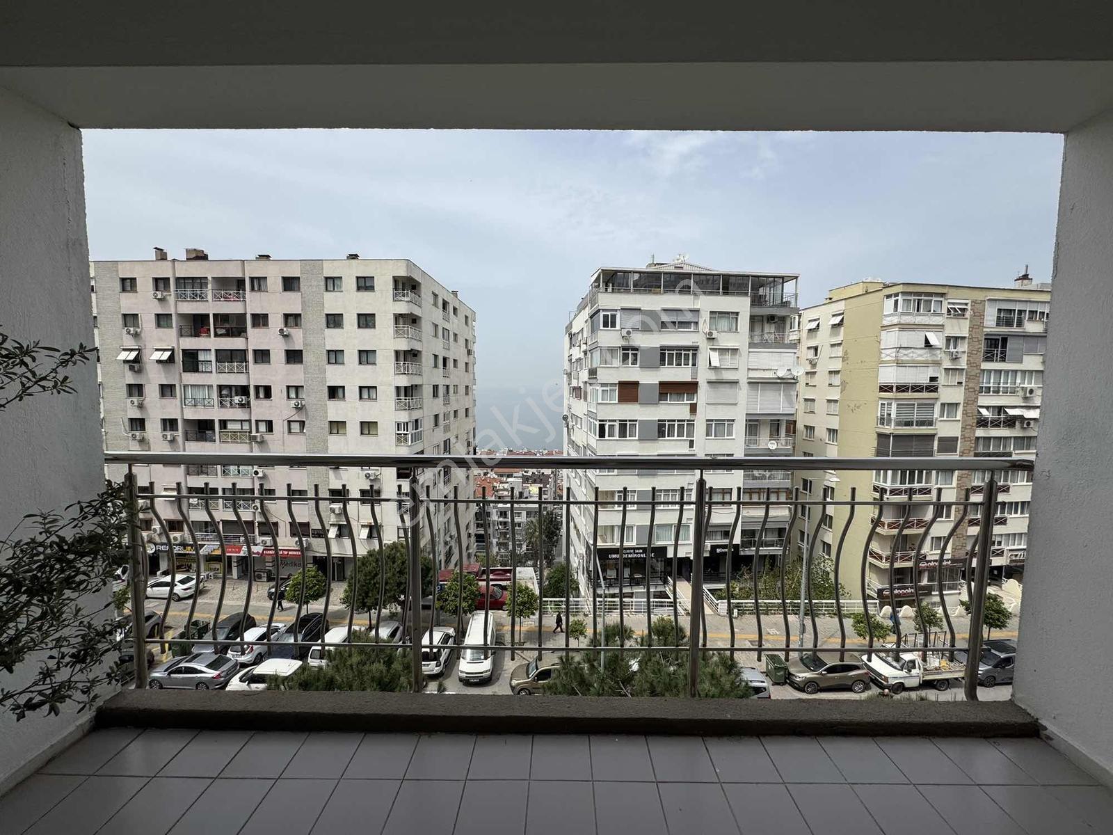Bürmen'den Hakimevleri'nde Cadde Üstü Açık/kapalı Otoparklı 4+1 - Görsel 12