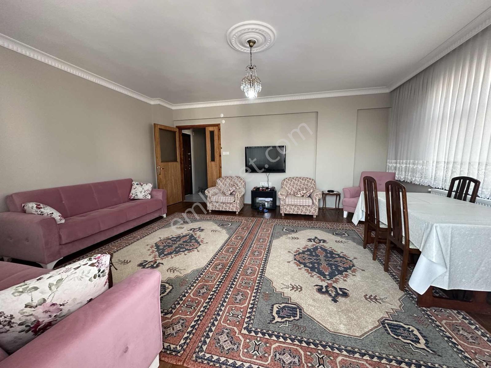 Celaliye Köy İçinde Eşyalı Daire - Görsel 12