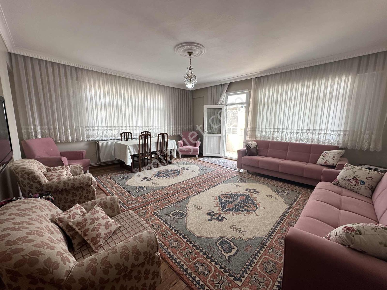 Celaliye Köy İçinde Eşyalı Daire - Görsel 17