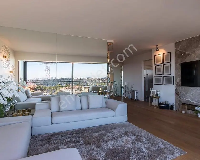 Bebeköy' De Boğaz Manzaralı Eşyalı 3+1 Kiralık Muhteşem Daire - Görsel 3