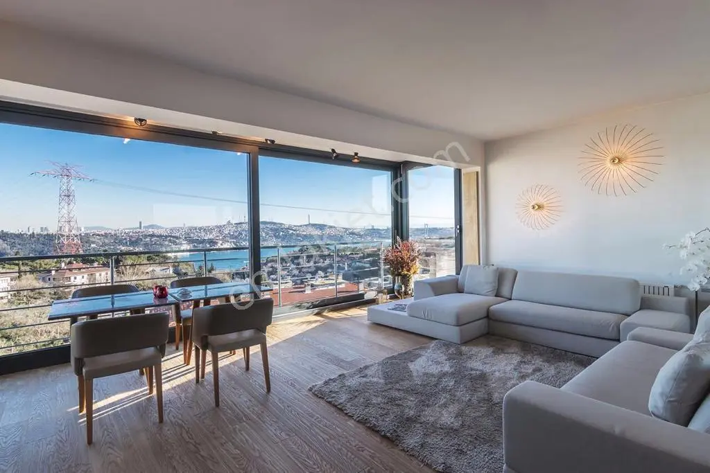 Bebeköy' De Boğaz Manzaralı Eşyalı 3+1 Kiralık Muhteşem Daire - Görsel 4
