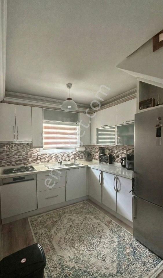 İzmir Çeşme Alaçatı Merkezde Eşyalı Kiralık Dubleks Villa Ev - Görsel 17