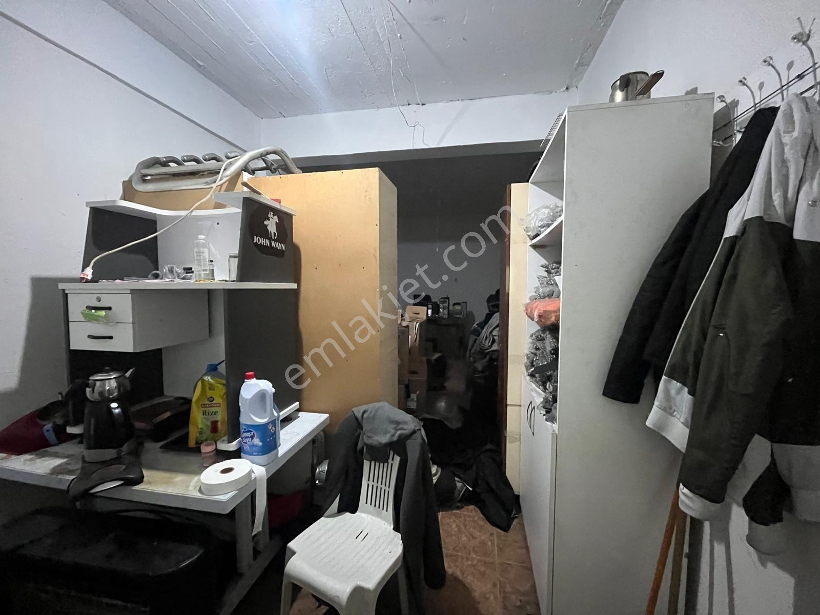 Esenler Fatih Mahallesi'nde Kiralık 200 M² Dükkan - Görsel 28