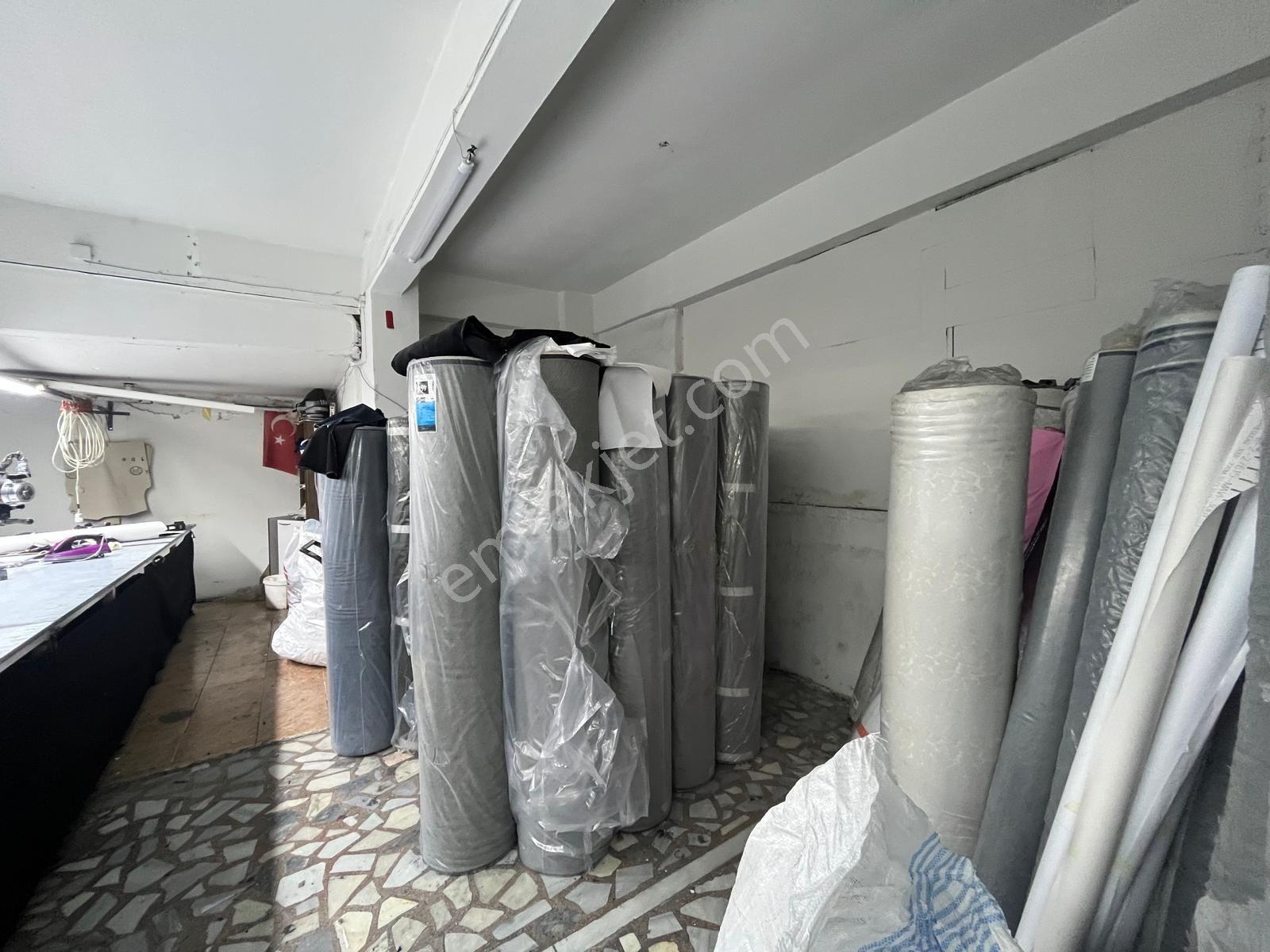Esenler Fatih Mahallesi'nde Kiralık 200 M² Dükkan - Görsel 7