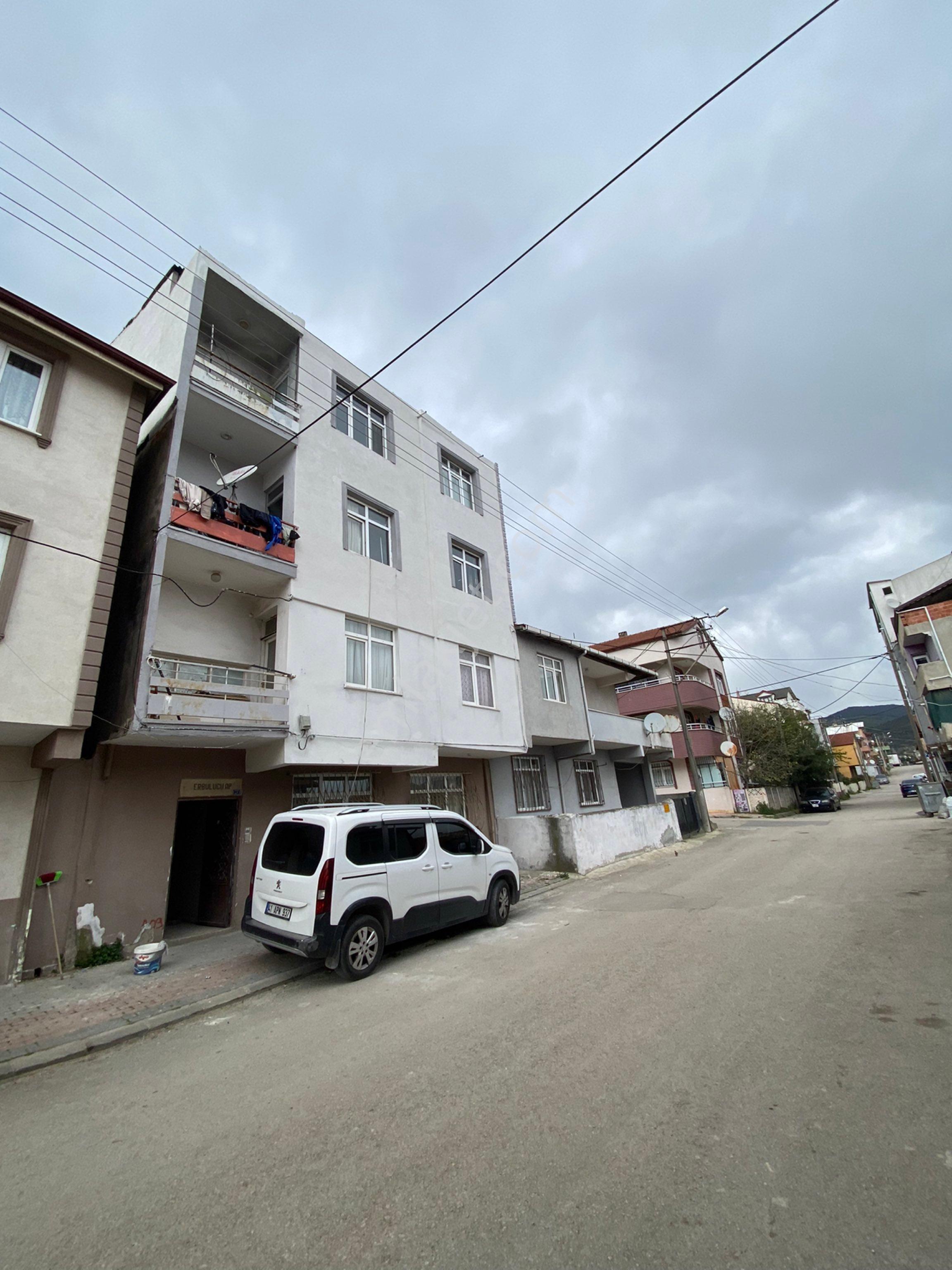 Derince Esentepe'de 3+1 Ara Kat Satılık Sobalı Daire! - Görsel 15