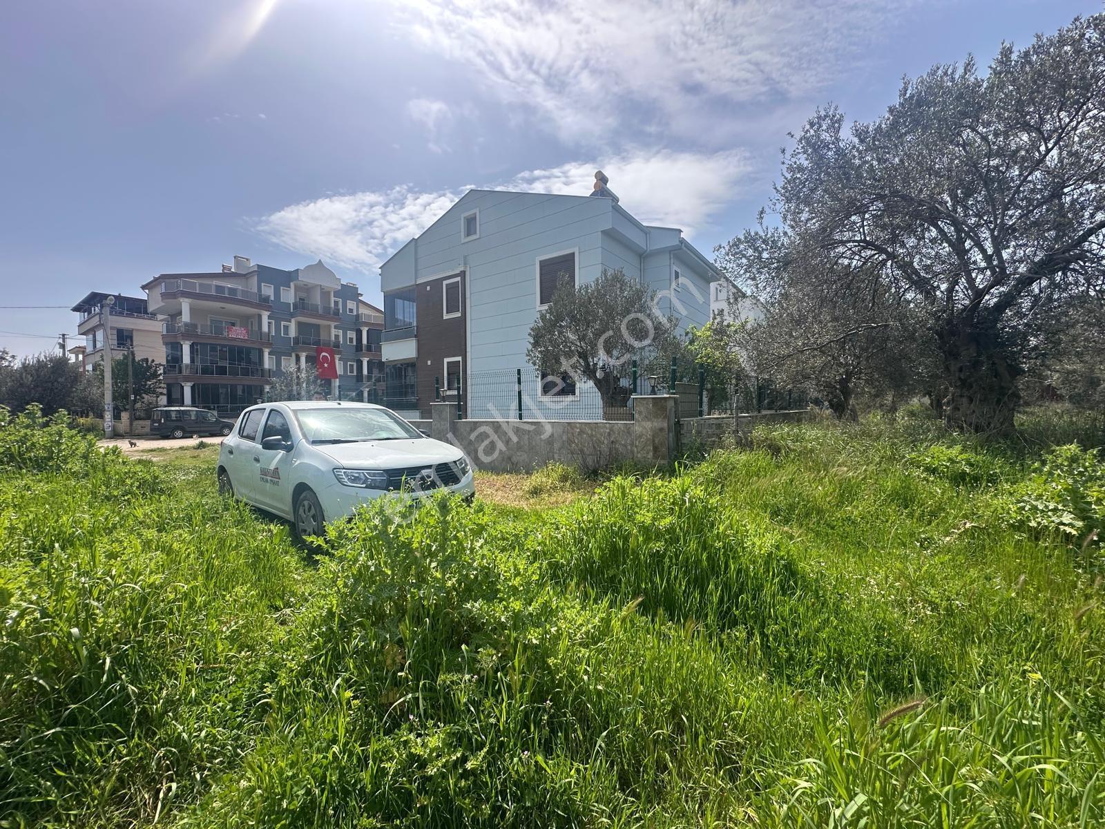 Kavuşturan Emlak'tan Akçay Güre Satılık %25 İmarlı 409 M2 Arsa - Görsel 2