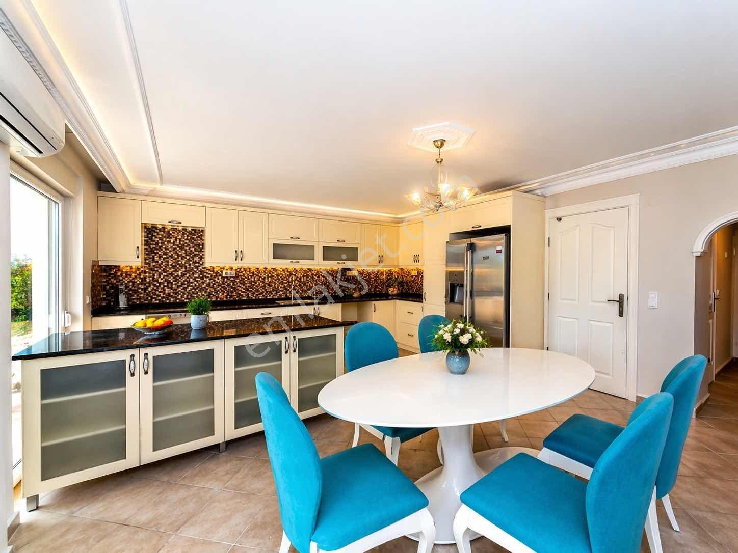 Tepe'de Kiralık 4+1 Eşyalı Müstakil Vılla - Görsel 7