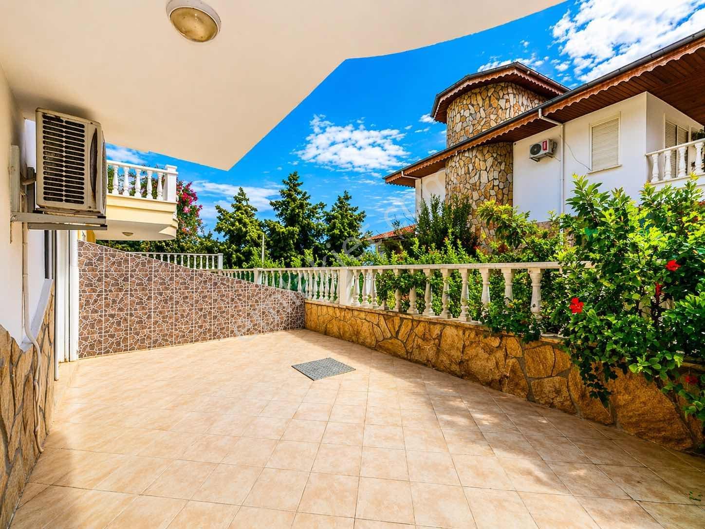 Tepe'de Kiralık 4+1 Eşyalı Müstakil Vılla - Görsel 6