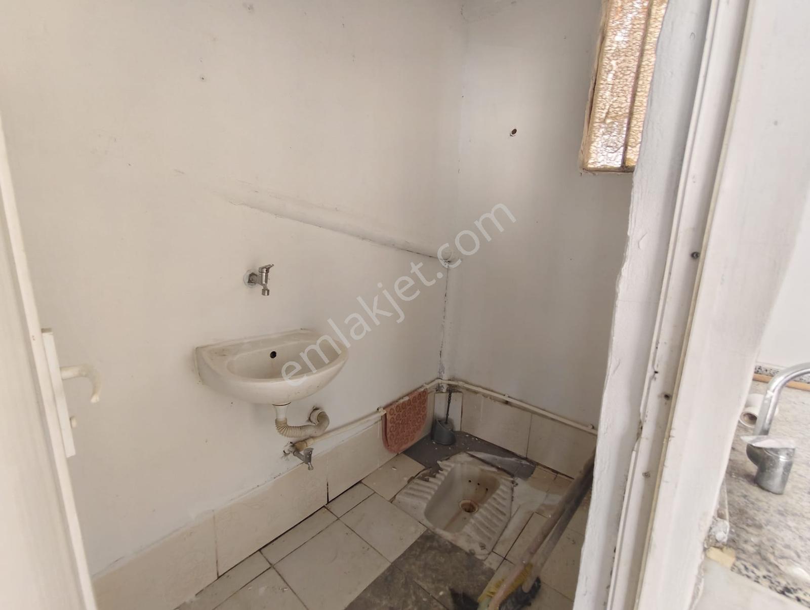 Köprü Emlaktan Gazi Mah. Satılık 65 M2 Kat Mülkiyetli Dükkan - Görsel 12