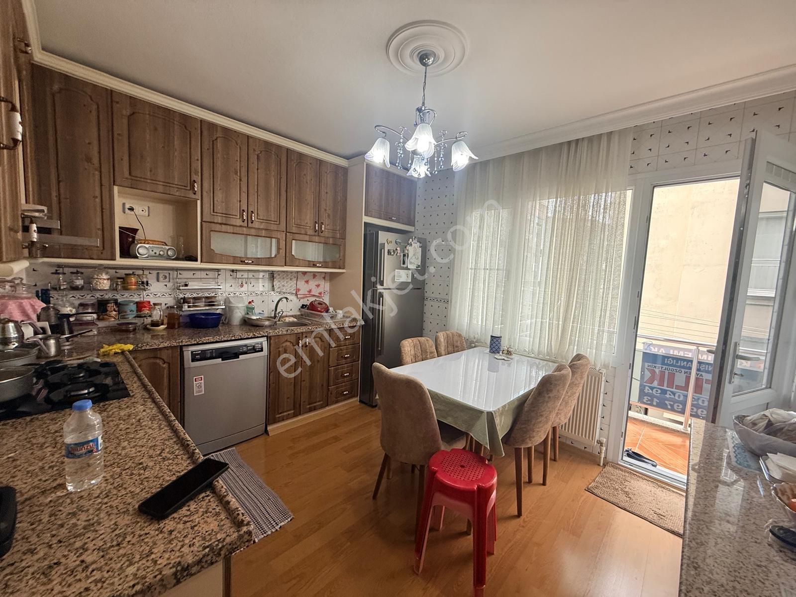 Buca Yeşilbağlar Mahallesinde 2+1 100m2 Doğalgazlı Arakat Daire - Görsel 16