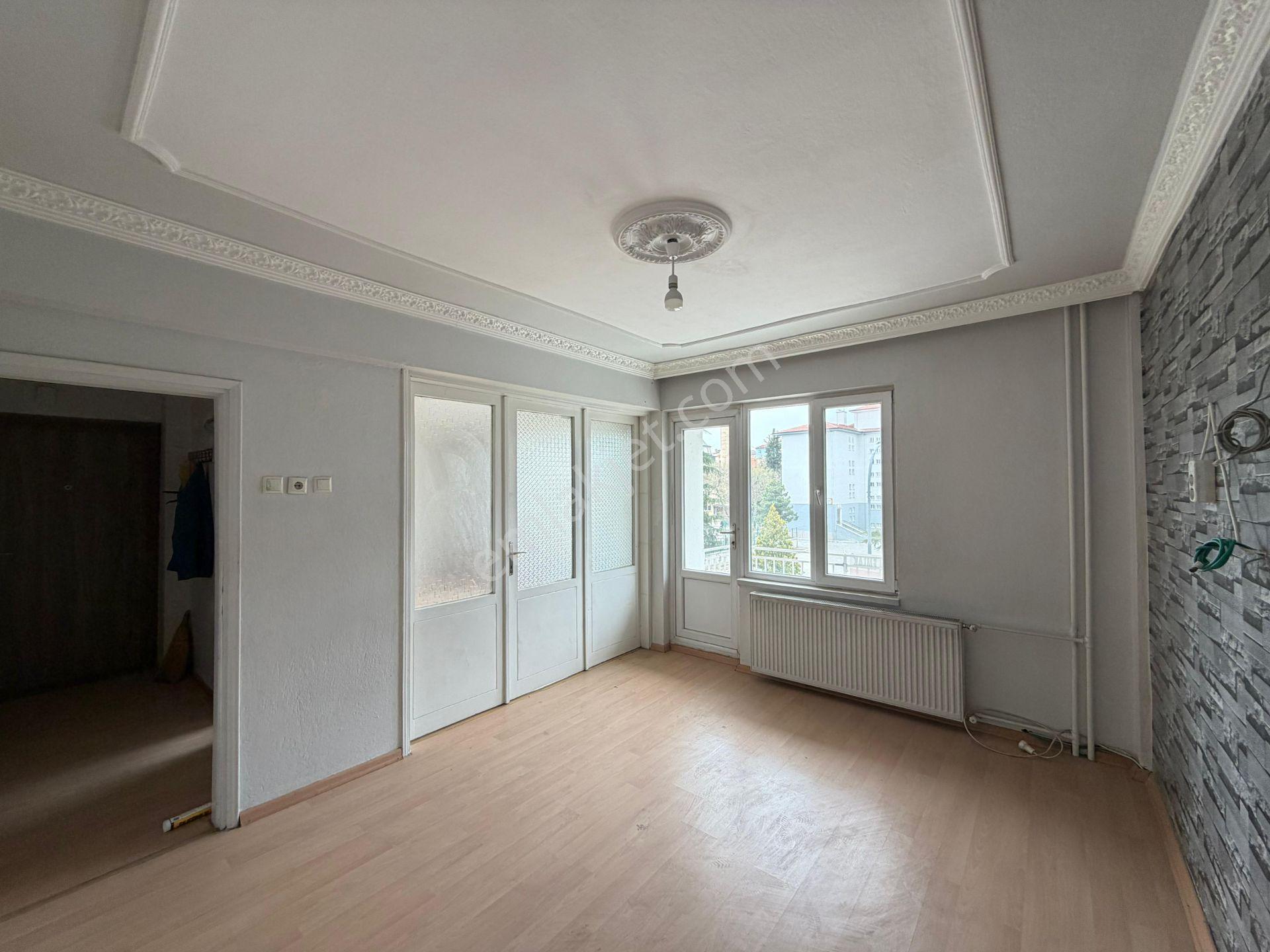 Afyon Tezcan Emlaktan Kiralık Dumlupınarda Mah 3+1 Daire - Görsel 13