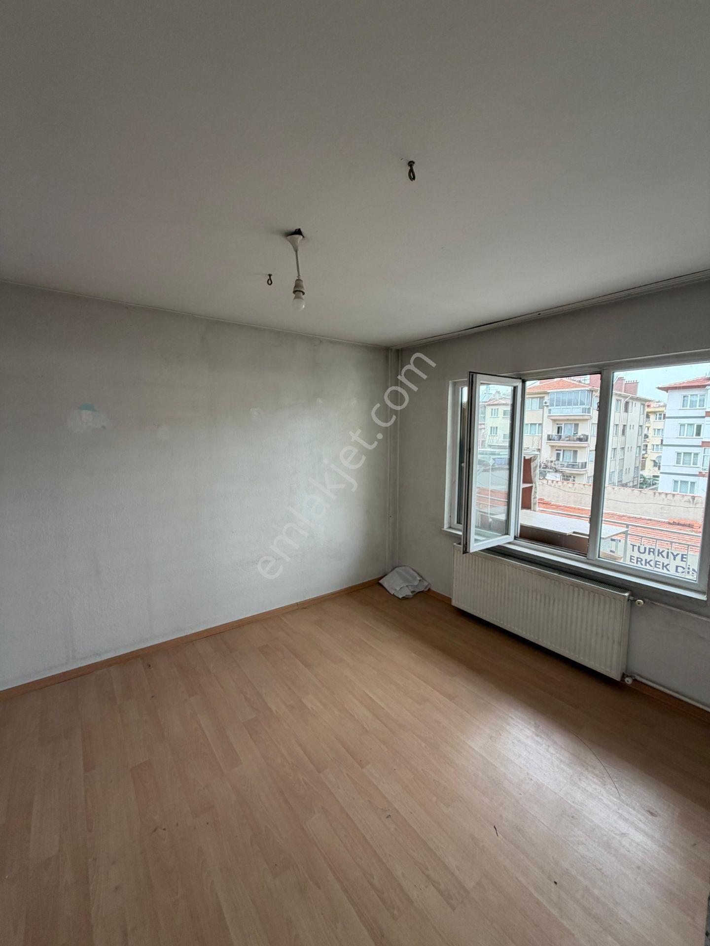 Afyon Tezcan Emlaktan Kiralık Dumlupınarda Mah 3+1 Daire - Görsel 11