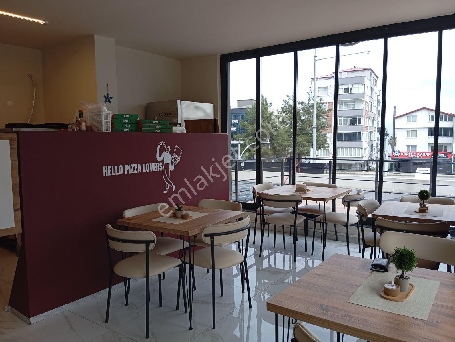 Remax Parla Ofisi'den Devren Kiralık Anayola Cephe Pizza Dükkanı - Görsel 6