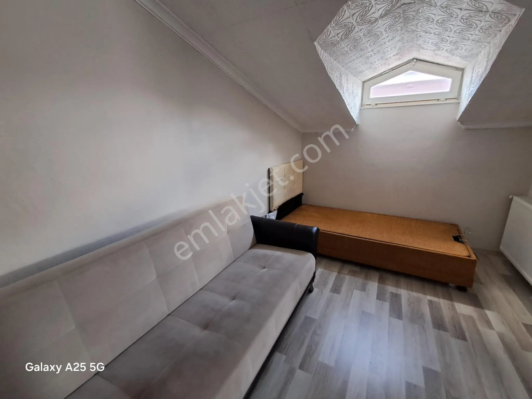 Oryaştan Ataşehir İnönü Teraslı,eşyalı 60m2 1+1 Çatı Katı Daire - Görsel 2