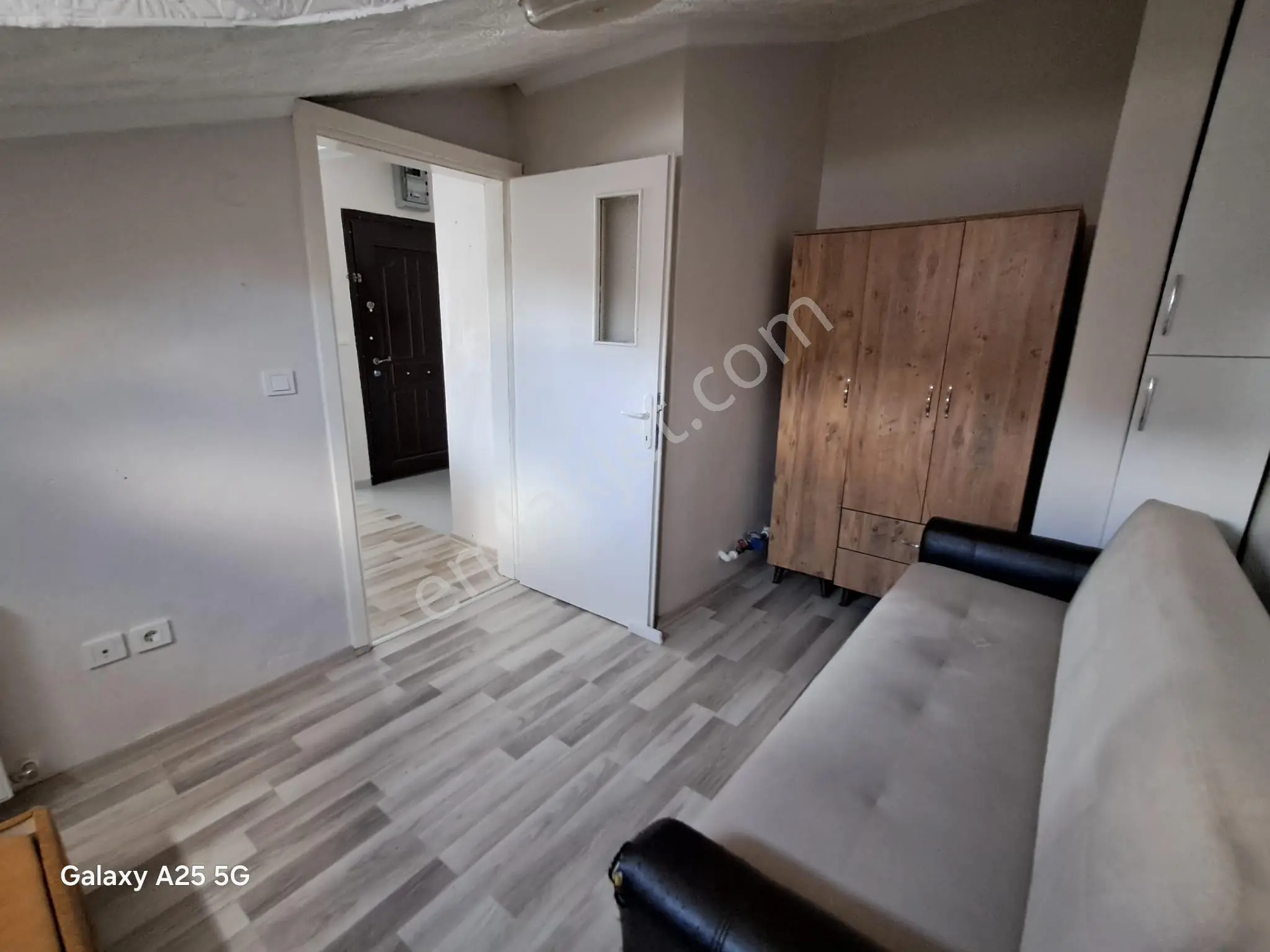 Oryaştan Ataşehir İnönü Teraslı,eşyalı 60m2 1+1 Çatı Katı Daire - Görsel 5