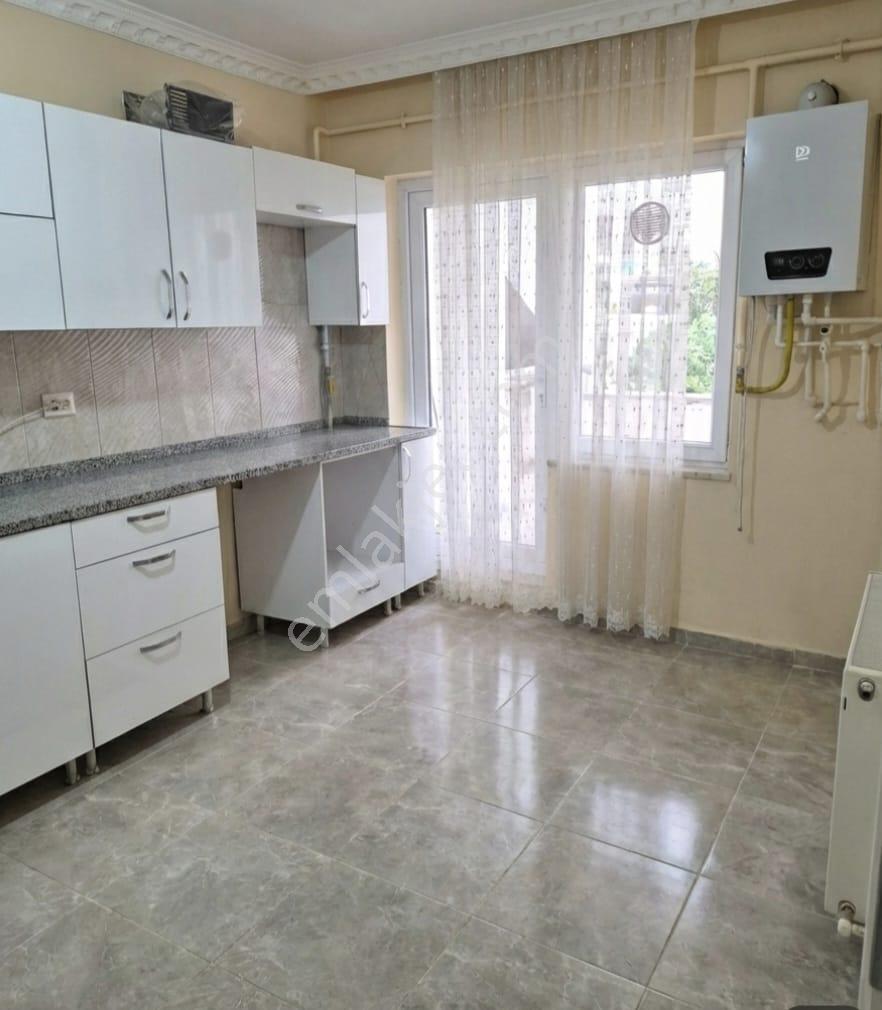 Kartepe'de Site İçerisinde Kiralık 2+1 Bahçe Dubleks Daire - Görsel 15