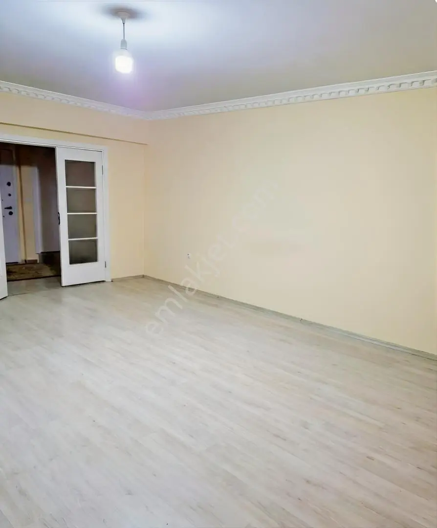 Kartepe'de Site İçerisinde Kiralık 2+1 Bahçe Dubleks Daire - Görsel 16