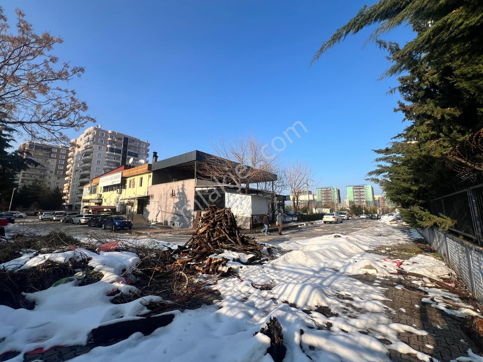 Forum Avm Yanı Geleceği Parlak Satılık Teraslı İş Yeri - Görsel 19