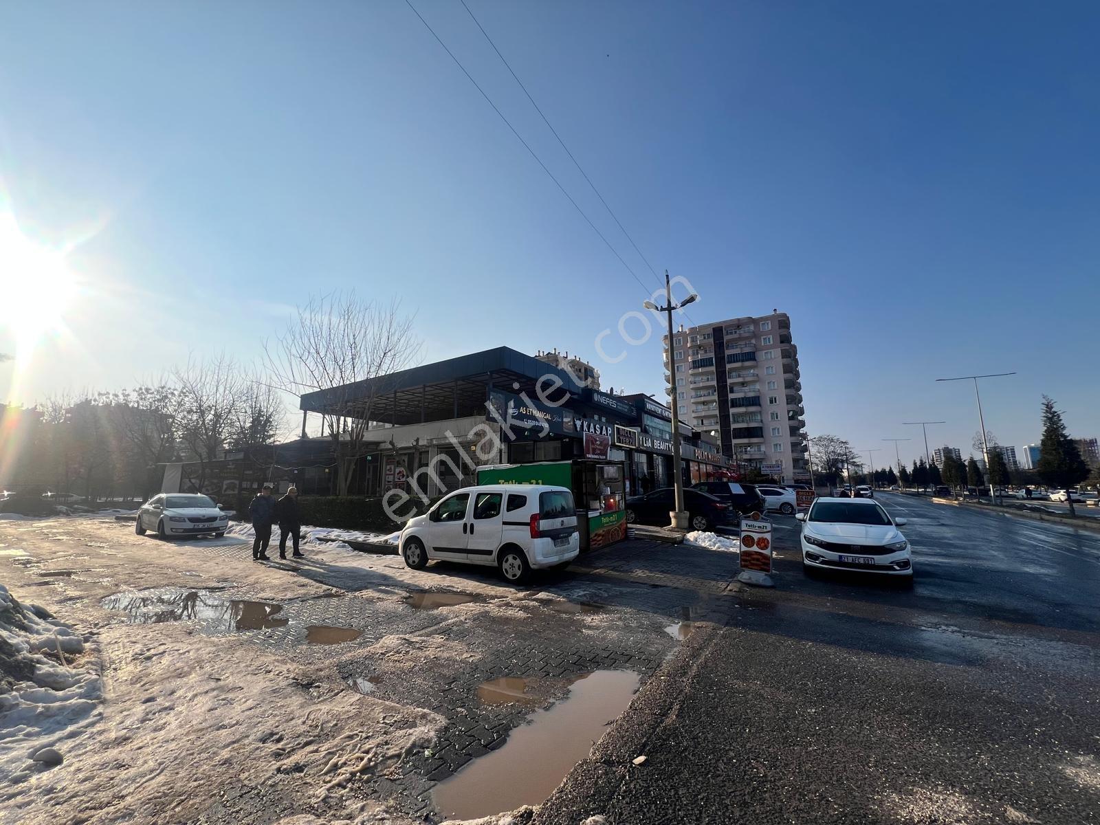 Forum Avm Yanı Geleceği Parlak Satılık Teraslı İş Yeri - Görsel 21