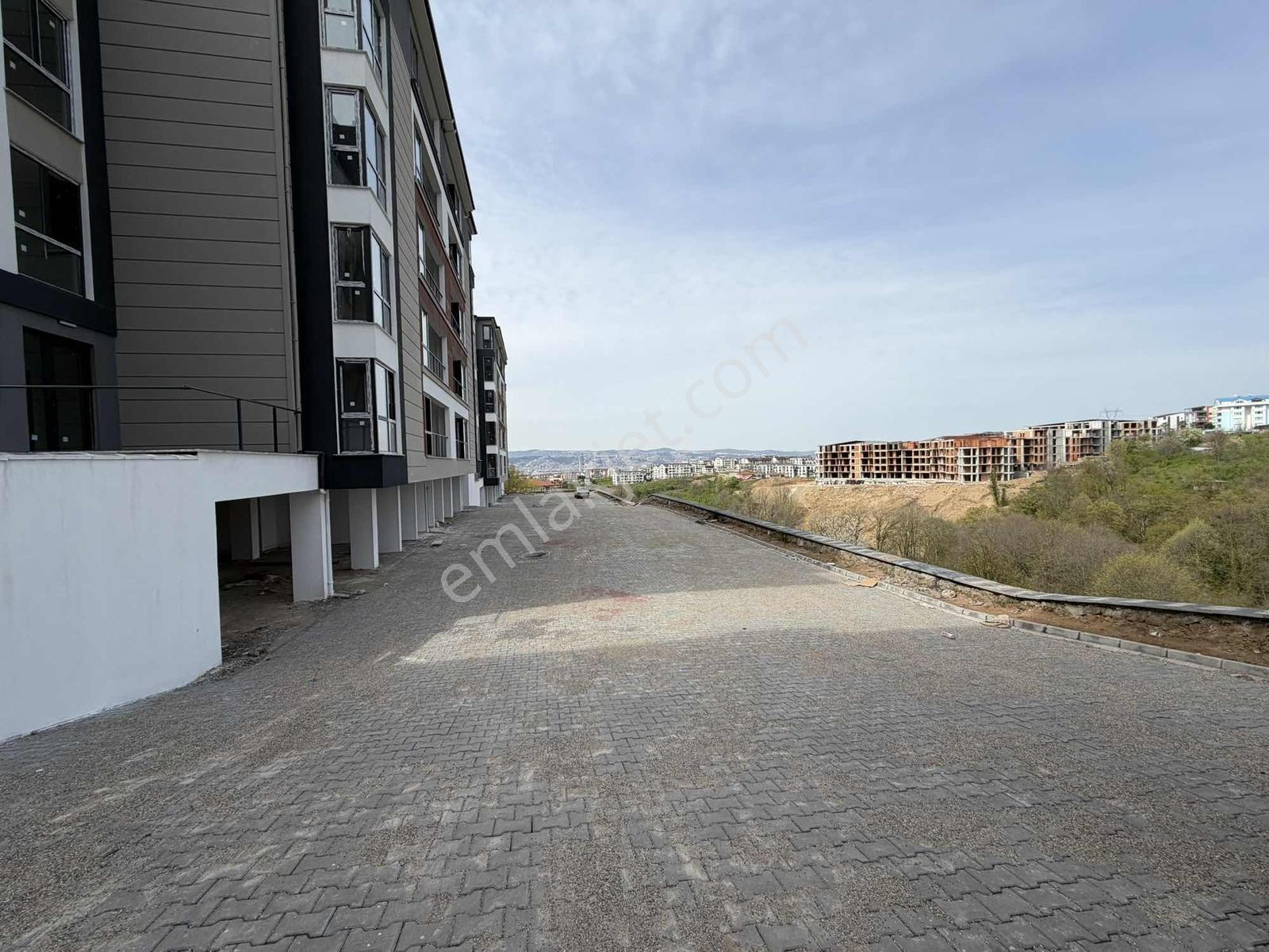 Ekşioğlu Life City'de Satılık 3+1 135m² Eğimsiz Çatı Dubleks - Görsel 4