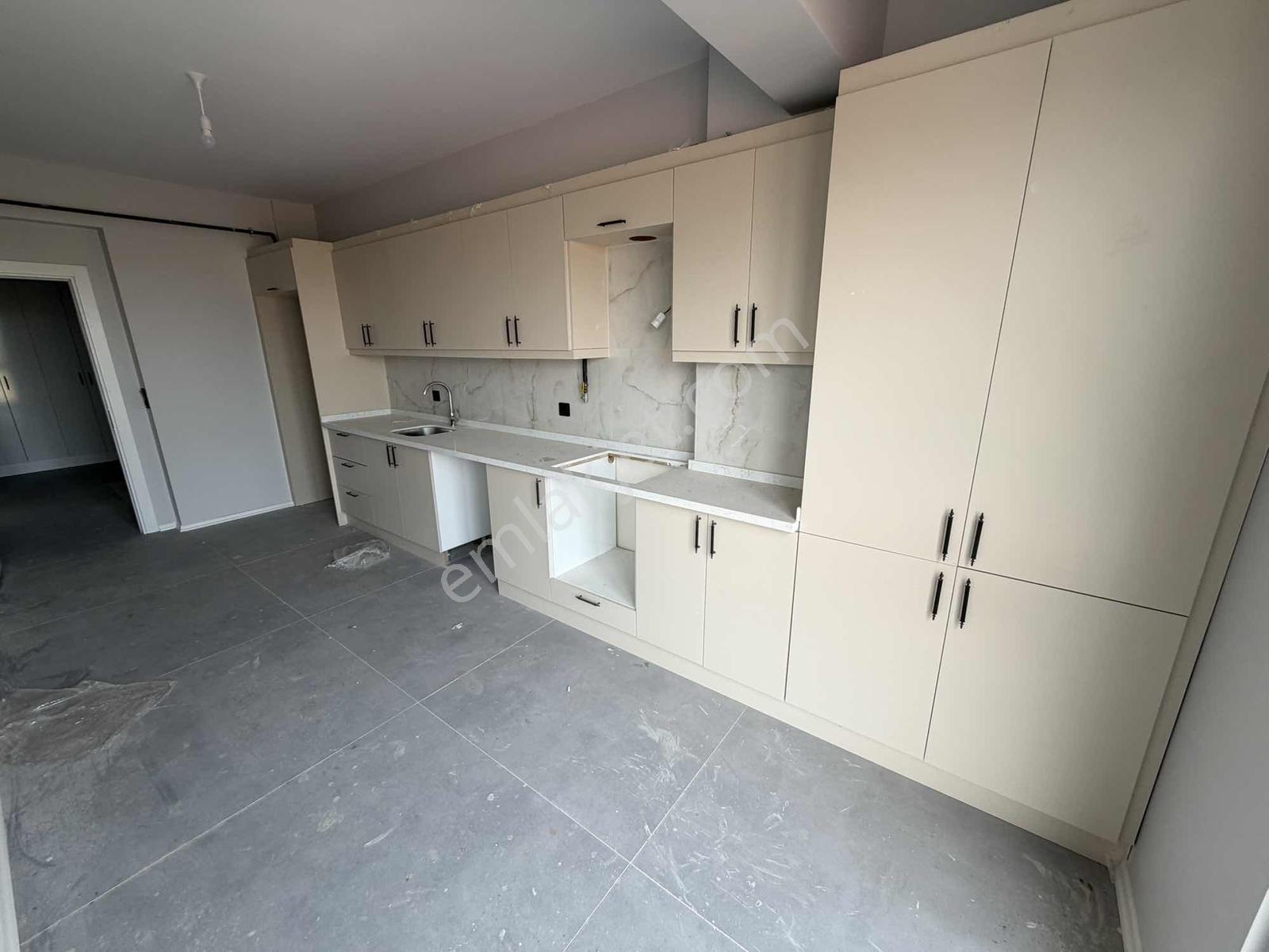 Ekşioğlu Life City'de Satılık 3+1 135m² Eğimsiz Çatı Dubleks - Görsel 18