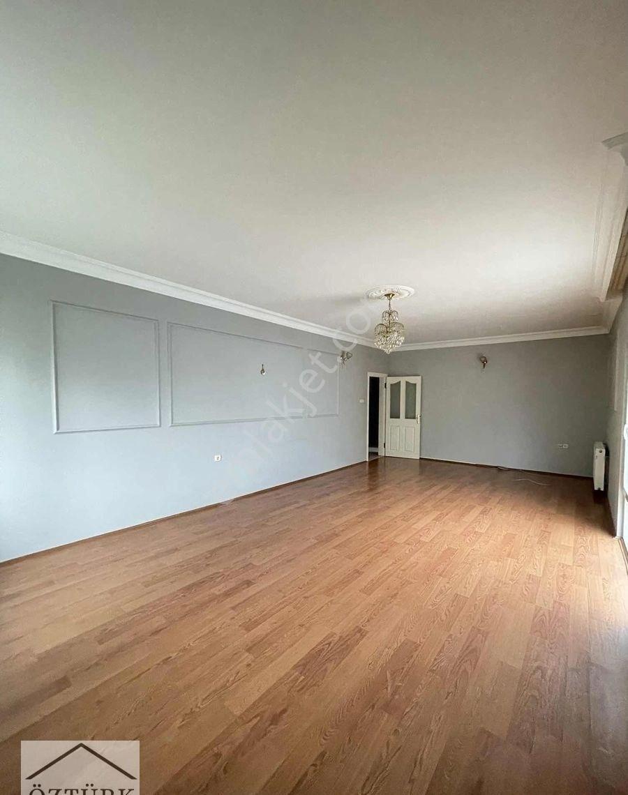 Mimarsinan Mahallesinde Mükemmel Konumda Geniş Kiralık 3+1daire - Görsel 18