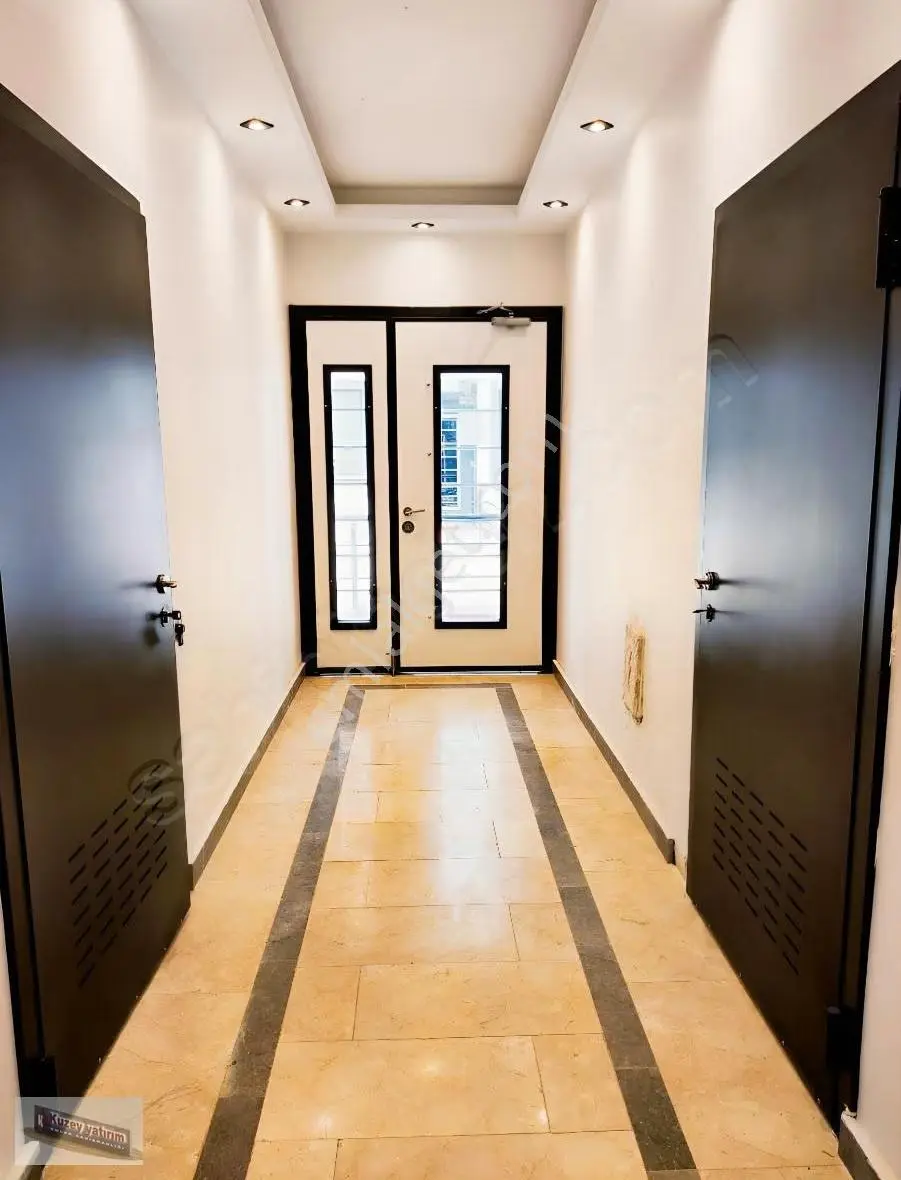 Sancaktepe A,gazi Mah. Sinpaş Karşısında 2 Blok Butik Sitede 2+1