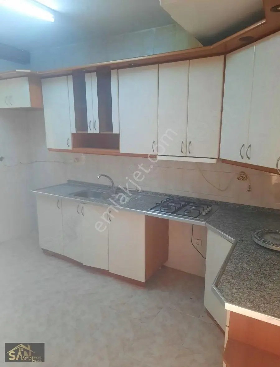 Urla Yaka Mah 2+1 Kiralık Daire