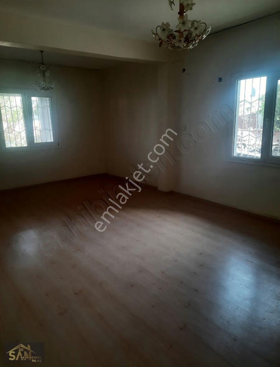 Urla Yaka Mah 2+1 Kiralık Daire - Görsel 2