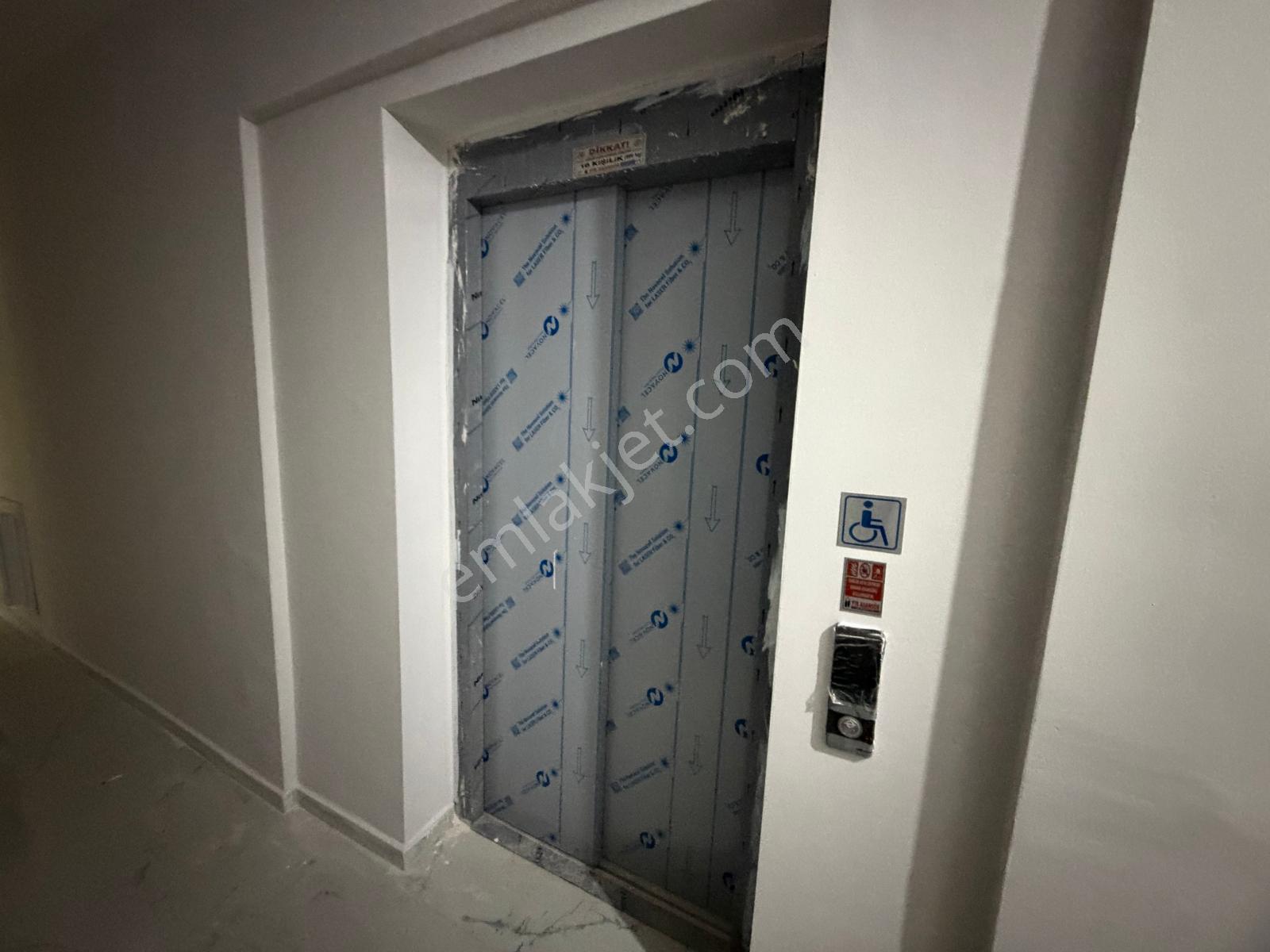 Mevsim Gayrimenkulden Üniversite Mah. Satılık Sıfır 1+1 Daire - Görsel 4