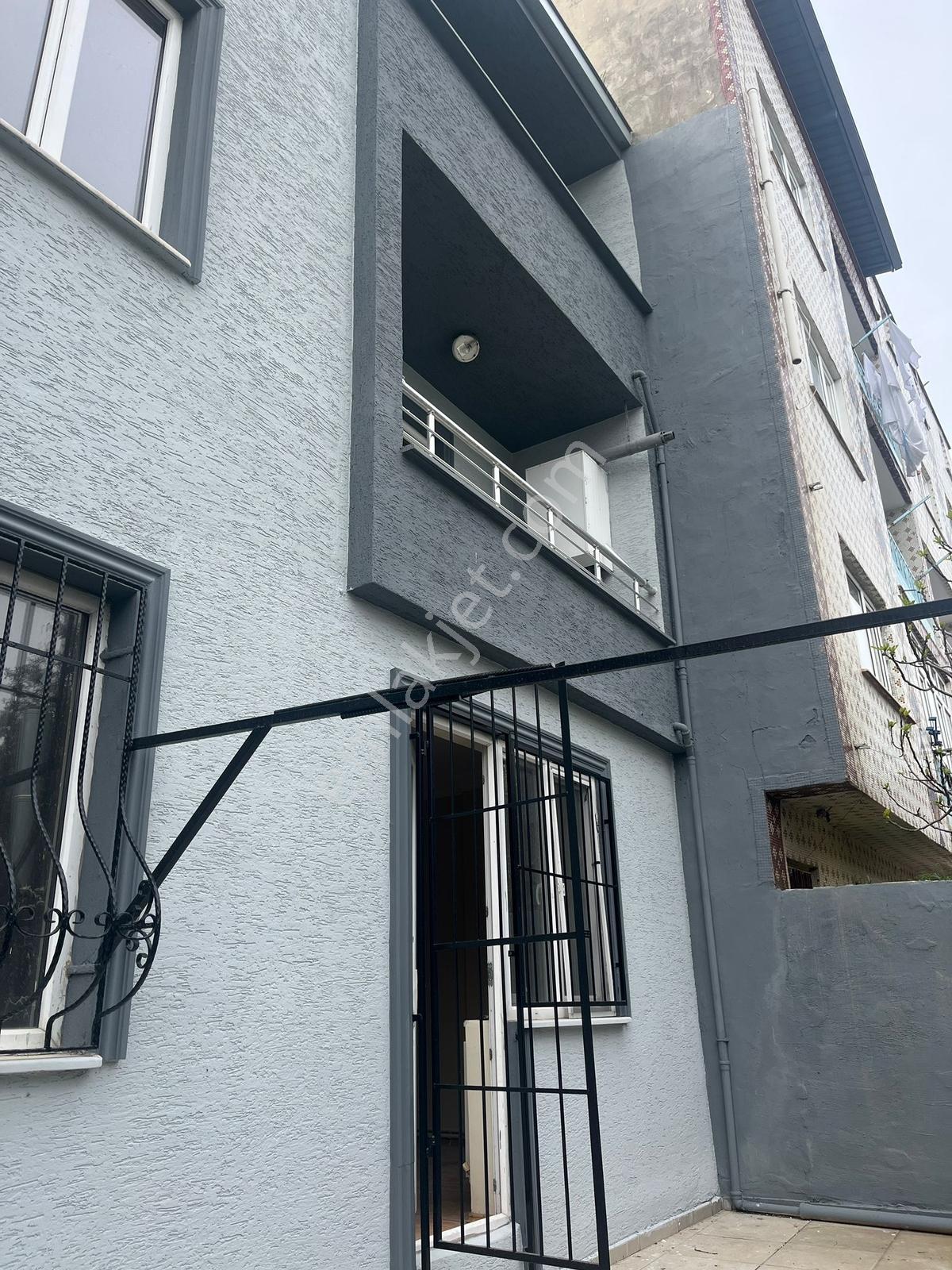 Bağlarbaşı Müstakil 3 Katlı 2+1 Komple Satılık Bina - Görsel 10