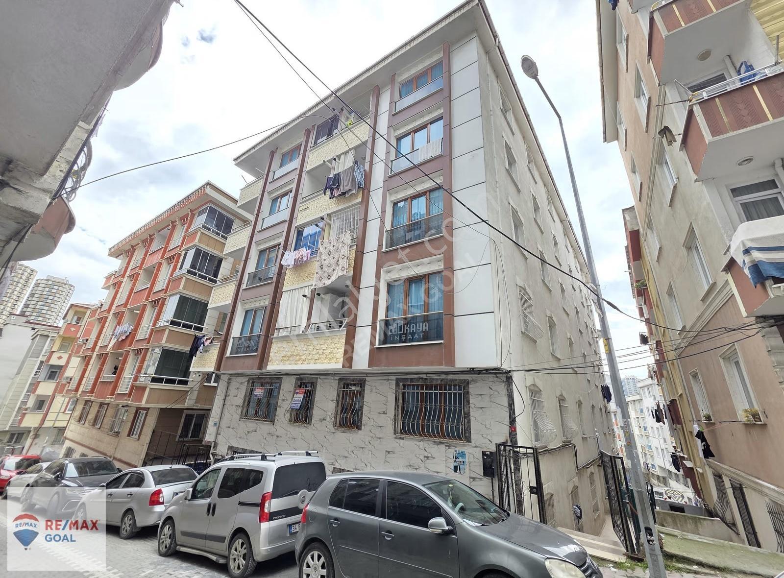 Remax Şirvan'dan Esenyurt'ta Ara Kat Satılık 2+1 Daire - Görsel 16