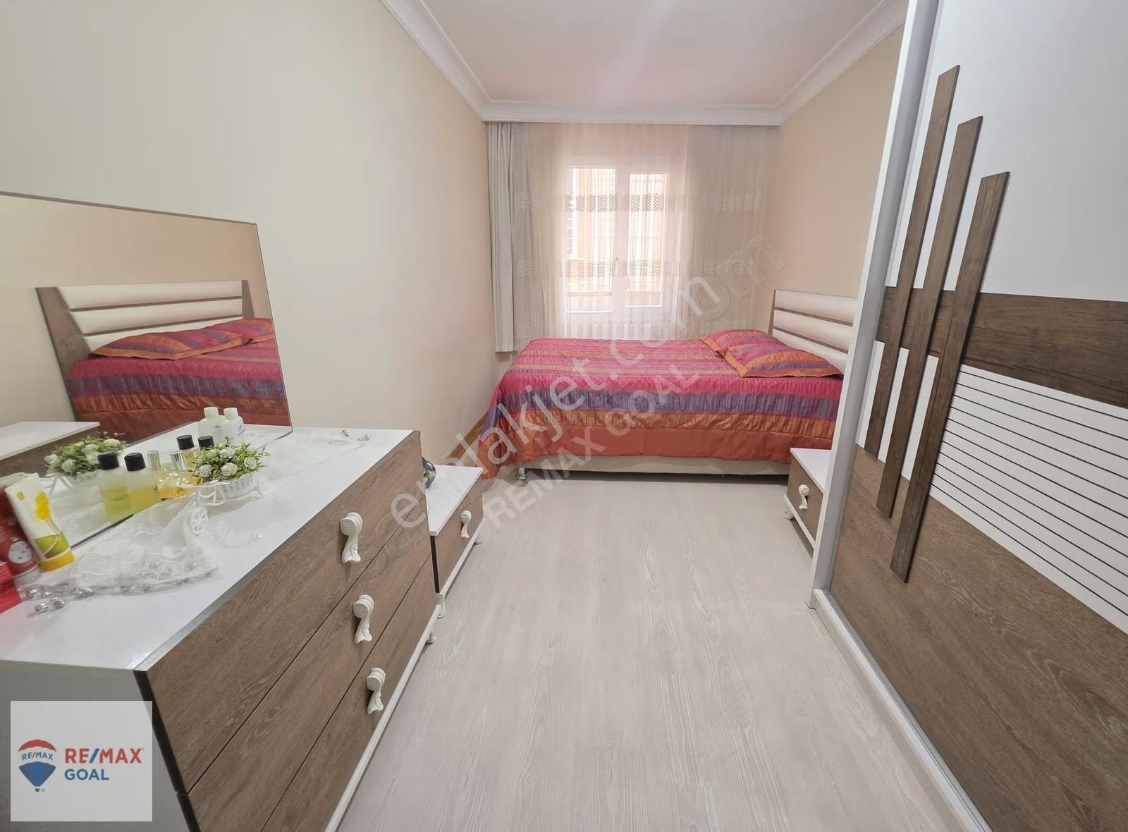 Remax Şirvan'dan Esenyurt'ta Ara Kat Satılık 2+1 Daire - Görsel 2