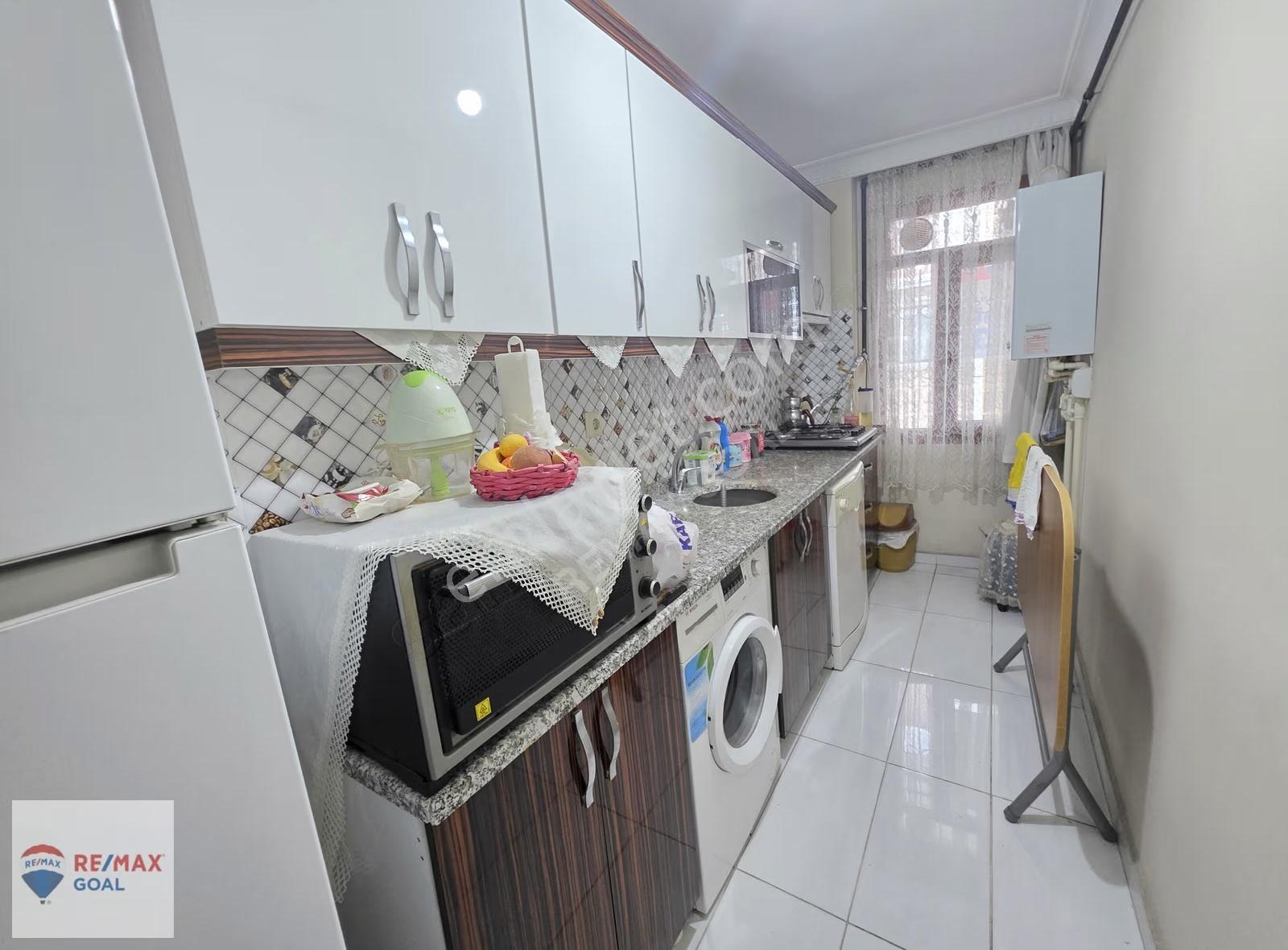 Remax Şirvan'dan Esenyurt'ta Ara Kat Satılık 2+1 Daire - Görsel 32