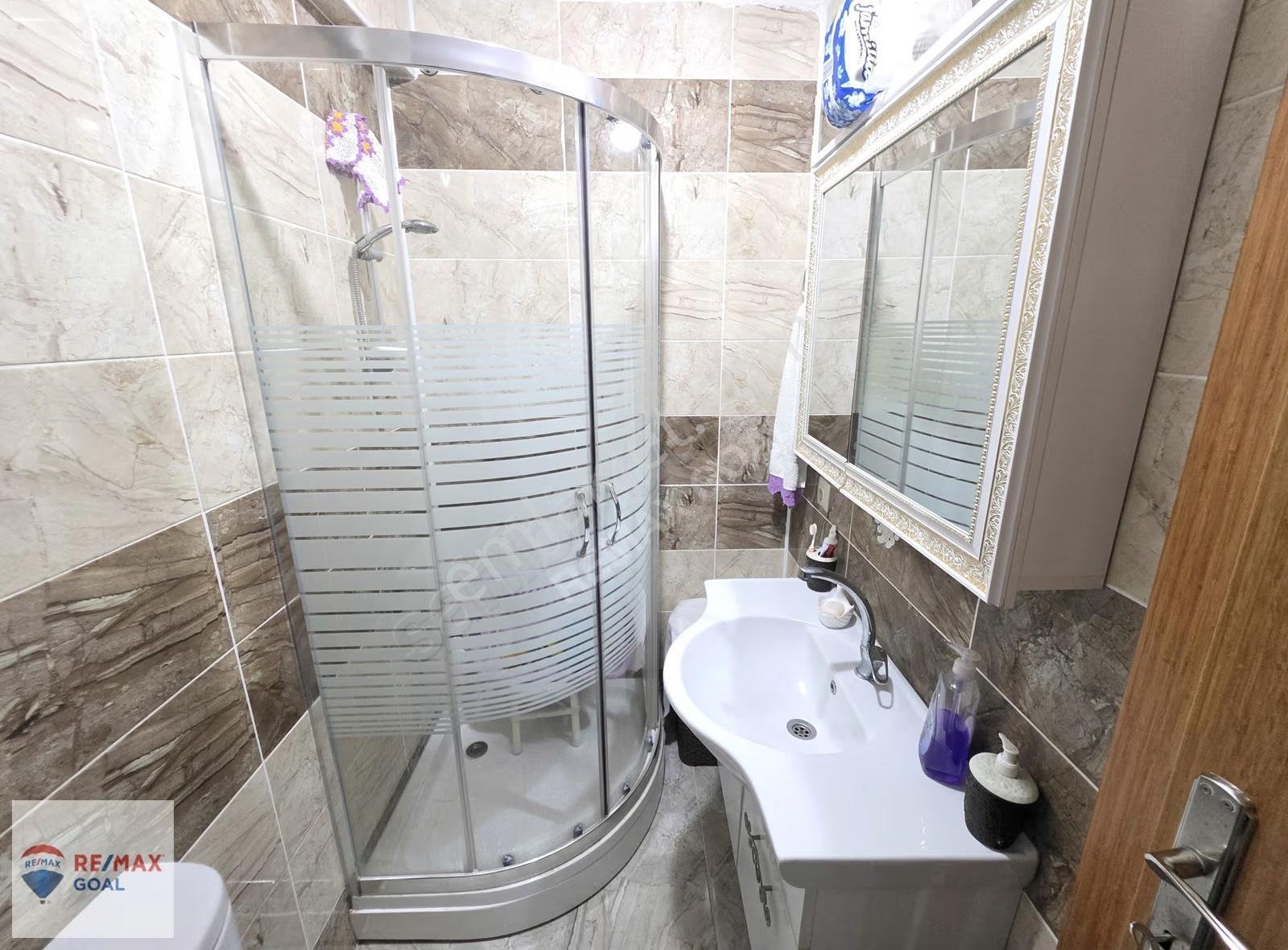 Remax Şirvan'dan Esenyurt'ta Ara Kat Satılık 2+1 Daire - Görsel 25