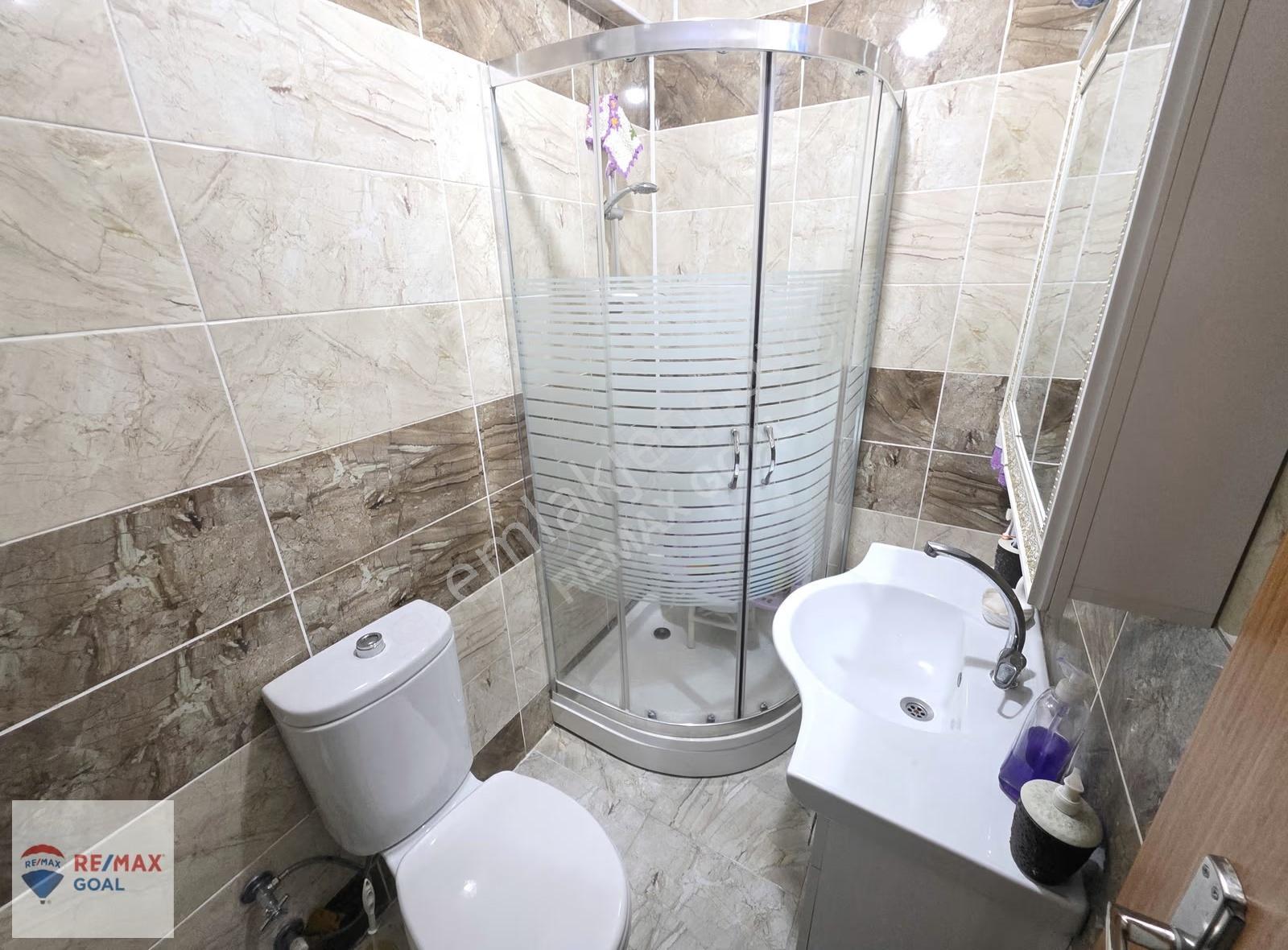 Remax Şirvan'dan Esenyurt'ta Ara Kat Satılık 2+1 Daire - Görsel 12