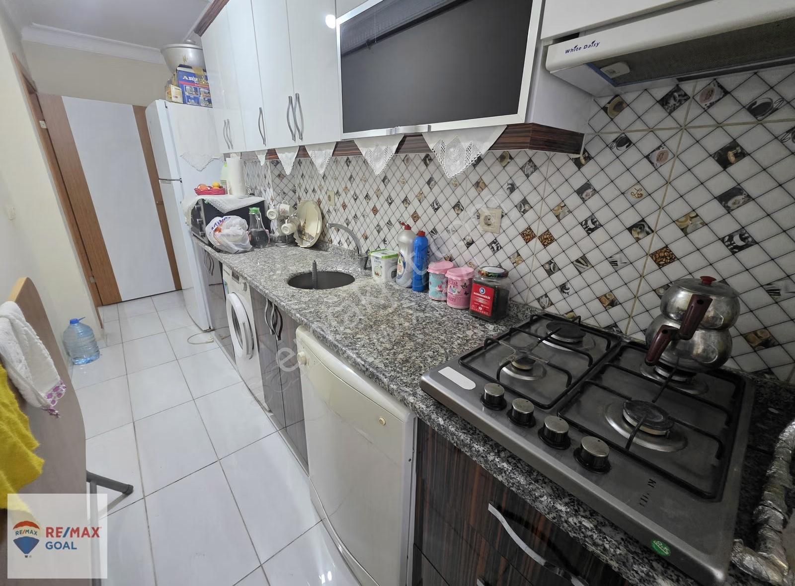 Remax Şirvan'dan Esenyurt'ta Ara Kat Satılık 2+1 Daire - Görsel 30