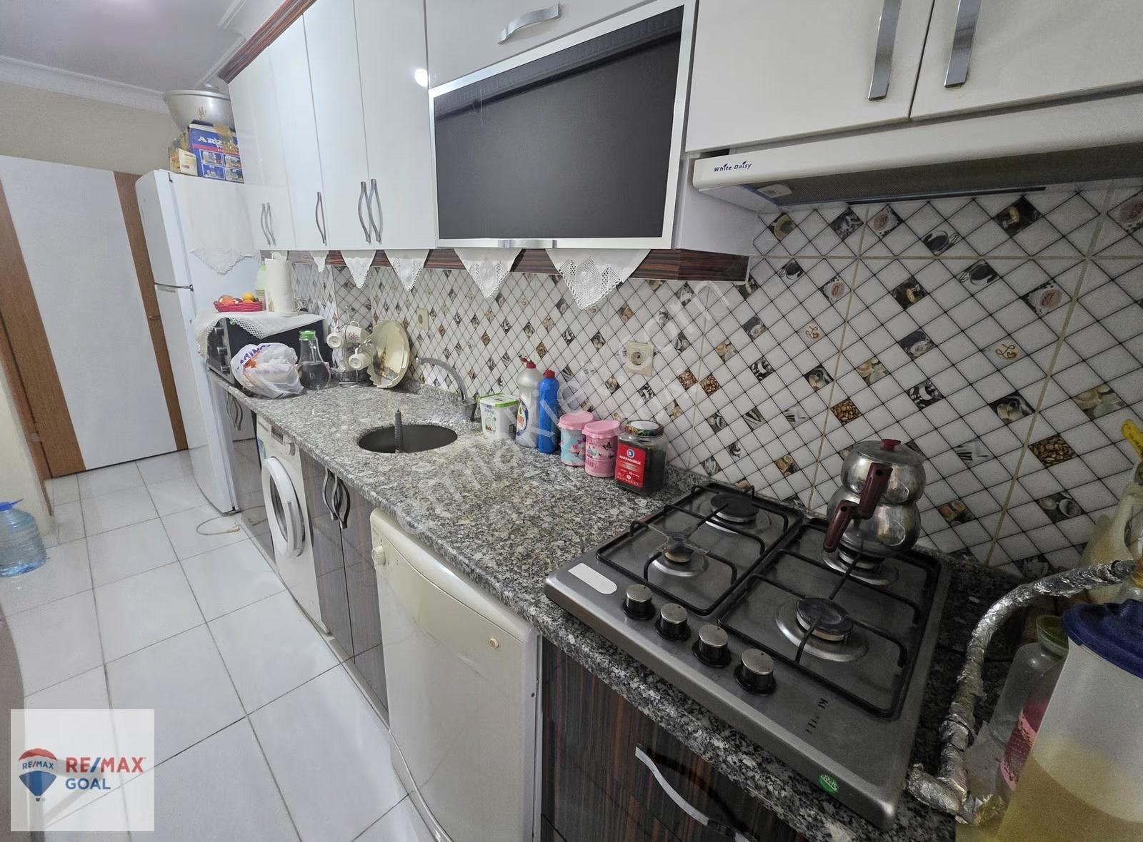 Remax Şirvan'dan Esenyurt'ta Ara Kat Satılık 2+1 Daire - Görsel 31