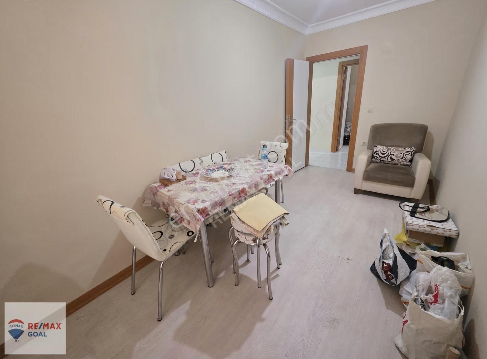 Remax Şirvan'dan Esenyurt'ta Ara Kat Satılık 2+1 Daire - Görsel 6