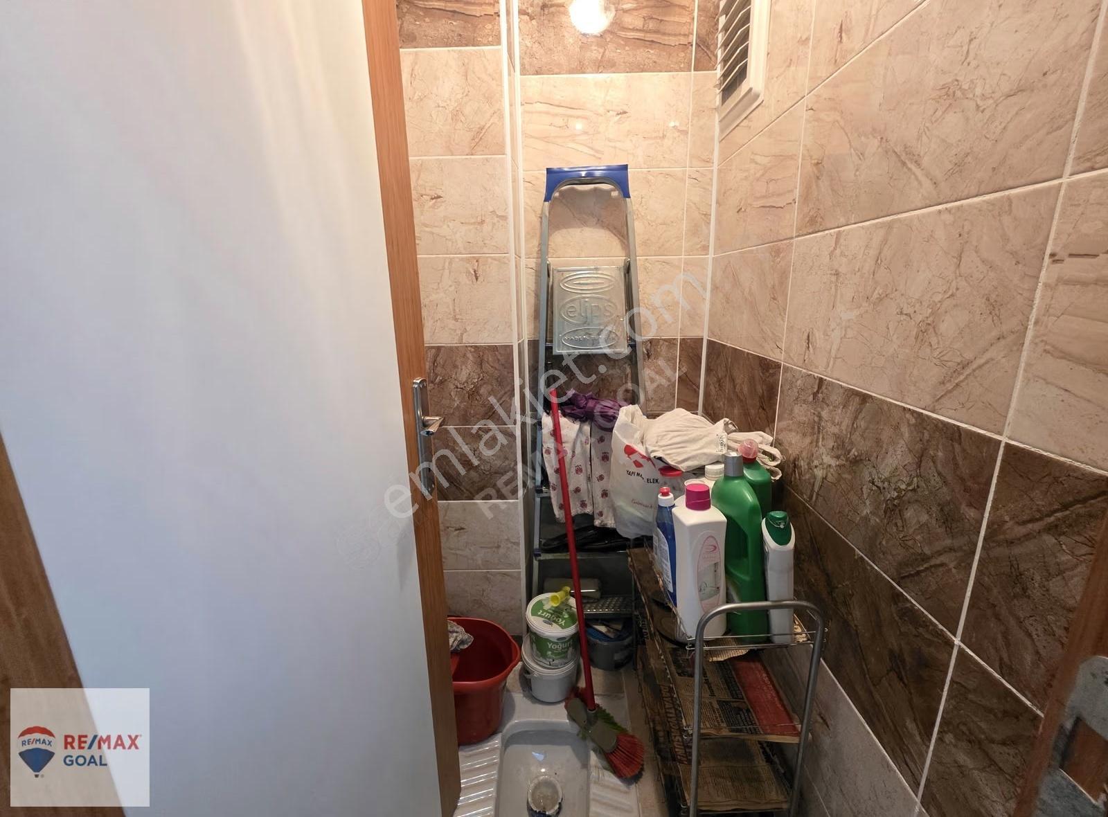 Remax Şirvan'dan Esenyurt'ta Ara Kat Satılık 2+1 Daire - Görsel 5