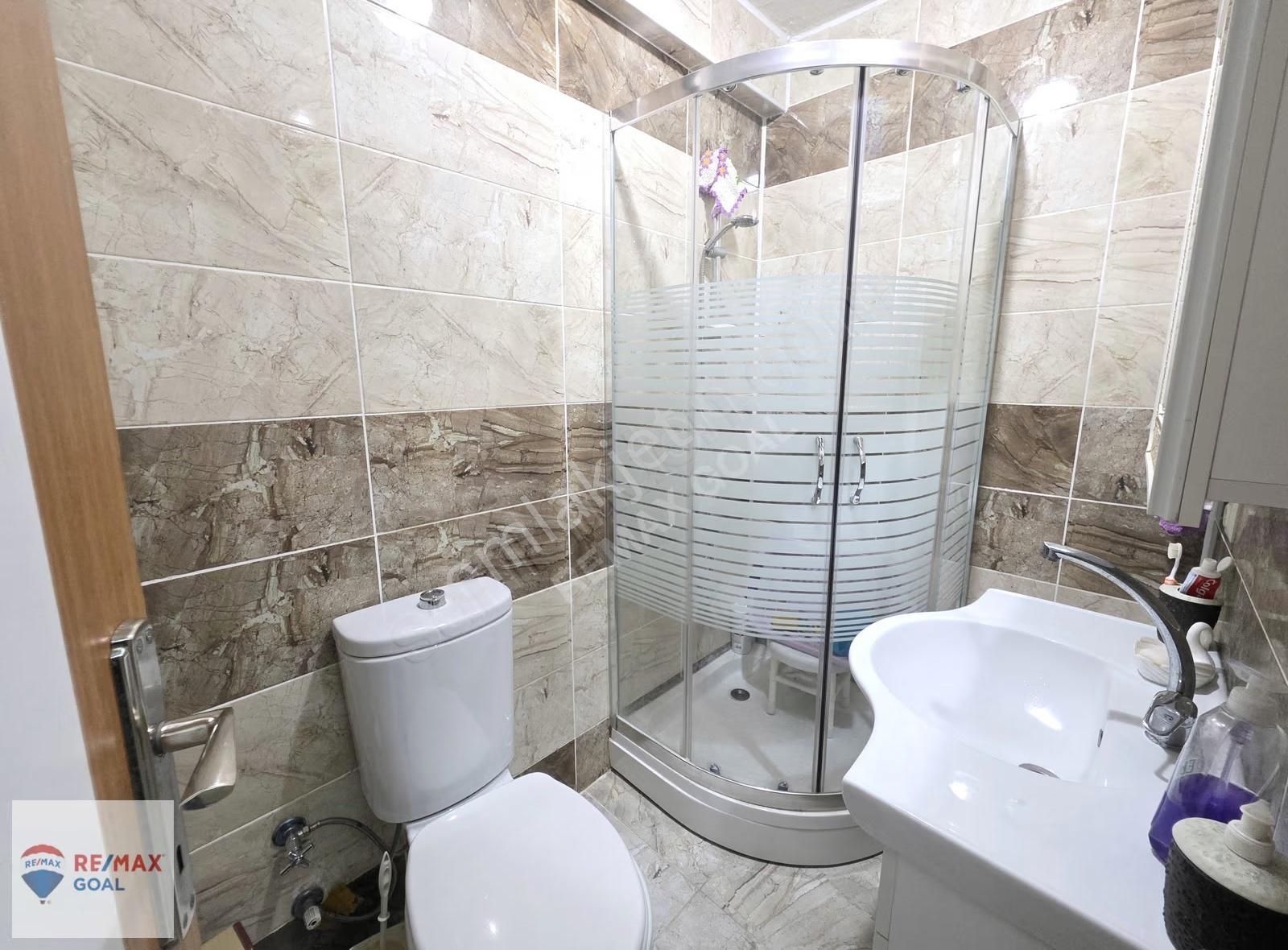 Remax Şirvan'dan Esenyurt'ta Ara Kat Satılık 2+1 Daire - Görsel 13