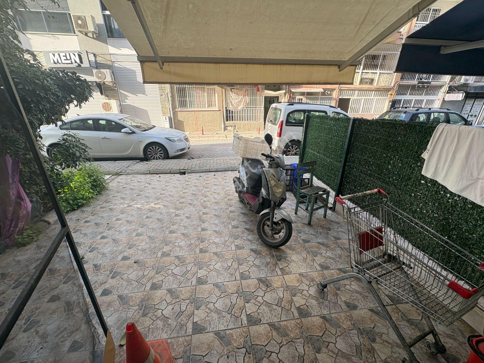 Karşıyaka Belediyesi Yakını, Adliye Arkası Satılık 2 Dükkan - Görsel 18