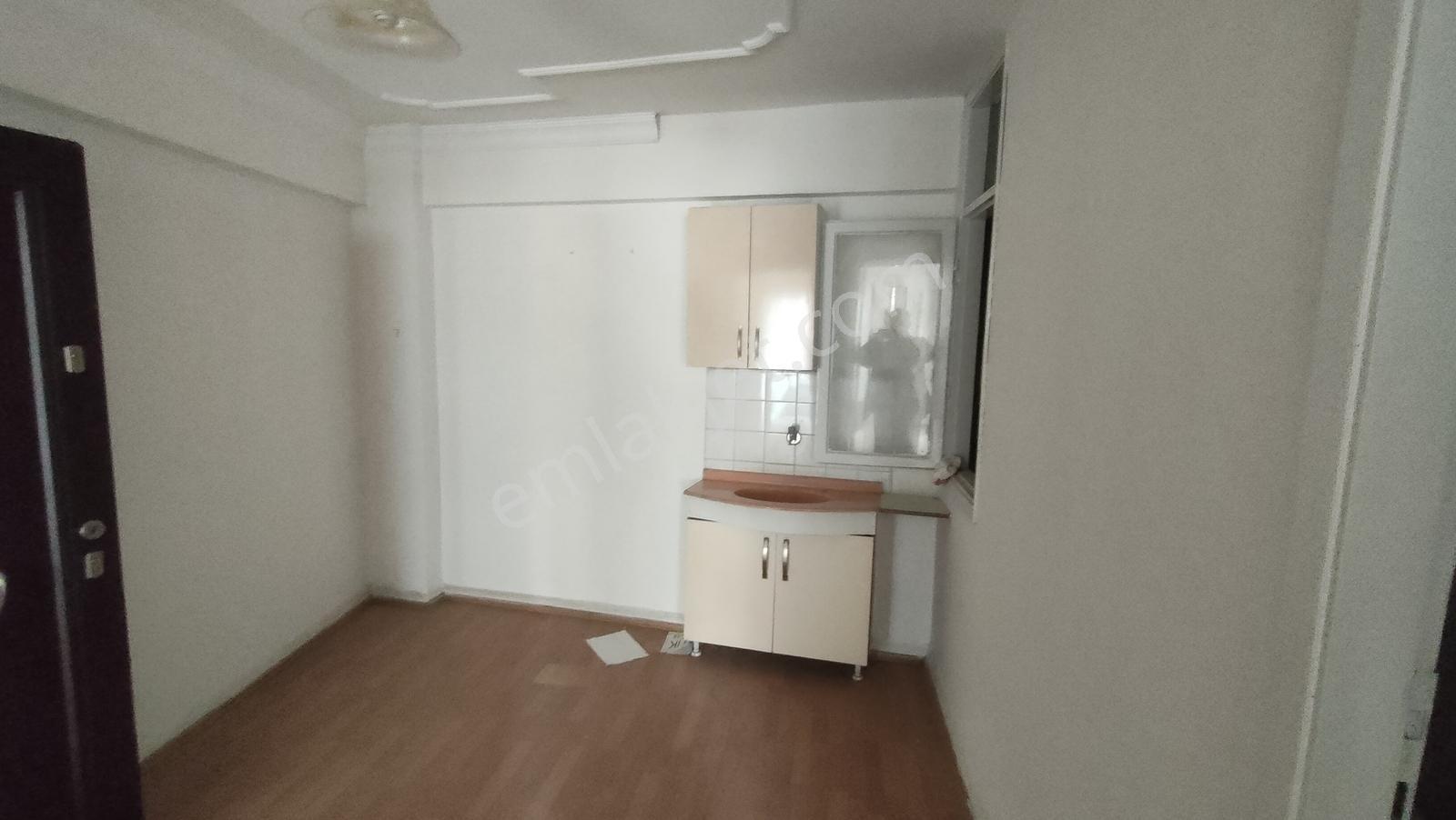 Çarşı Merkezde 2 Adet Kiralık Ofis..... - Görsel 12