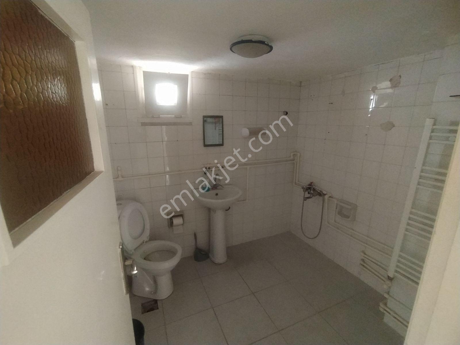 8 Havuz Civarında Kiralık 2+1 Ofis - Görsel 7