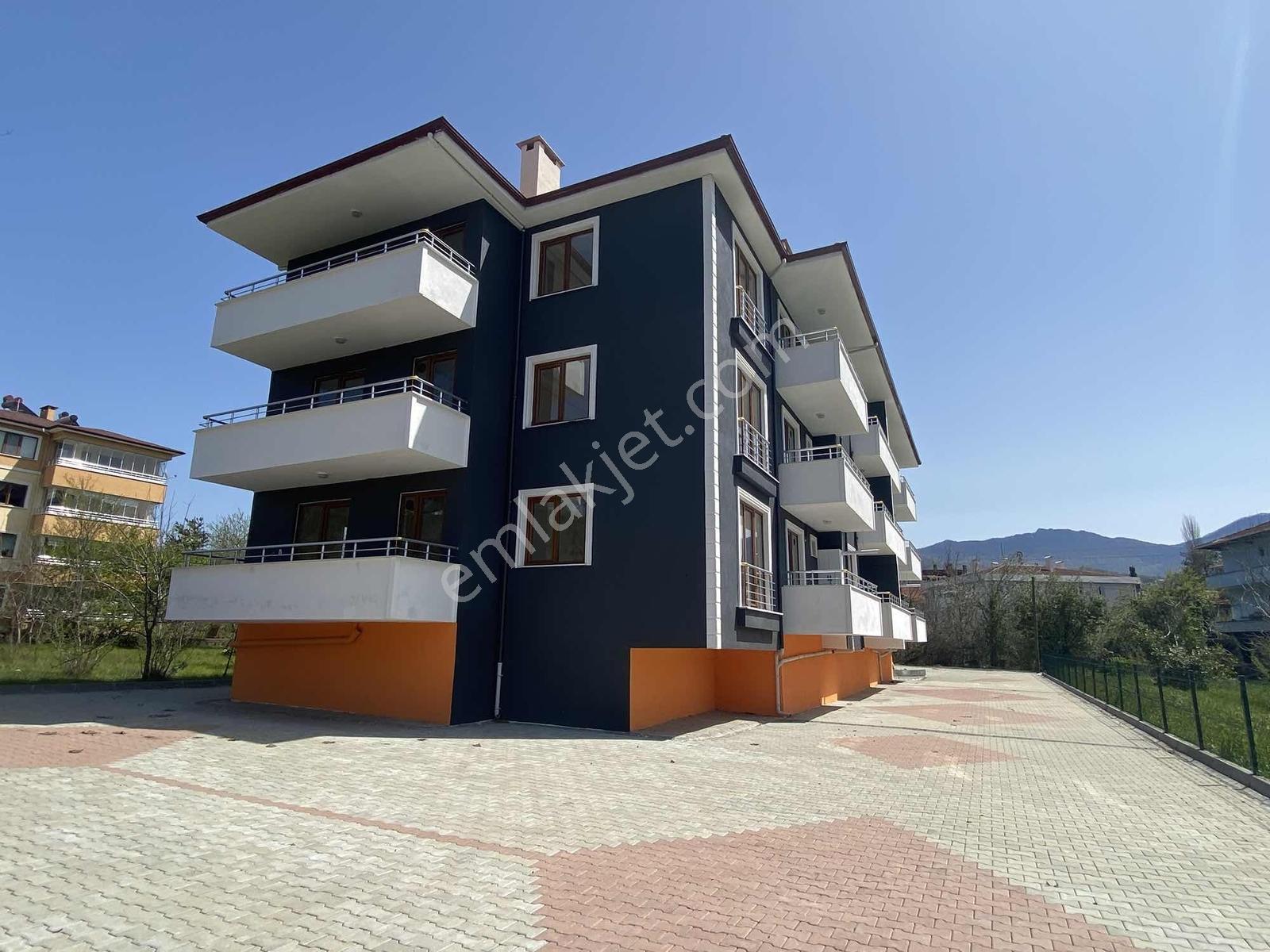 Türkan Emlaktan Çarşıda Ziraat Yanı 2+1 Sıfır Daire - Görsel 10
