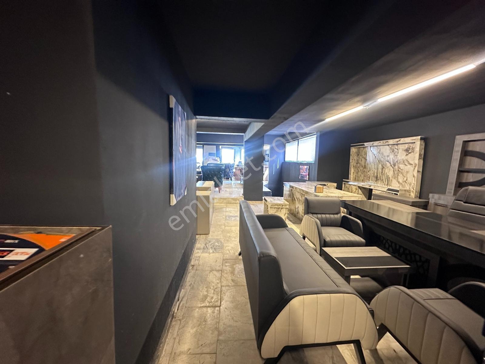 Karapürçekte 320 M² 2 Katlı Dükkan - Yeme İçme Konseptine Uygun - Görsel 23