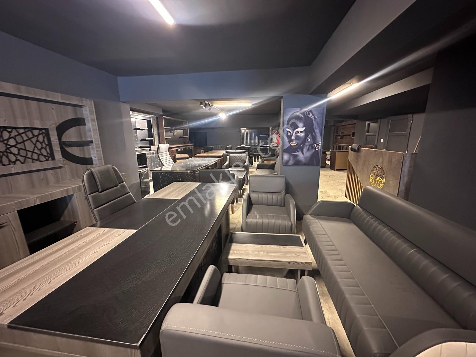 Karapürçekte 320 M² 2 Katlı Dükkan - Yeme İçme Konseptine Uygun - Görsel 10