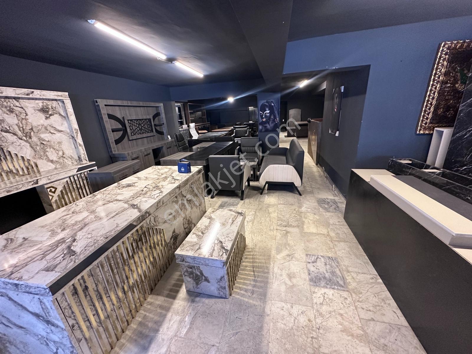 Karapürçekte 320 M² 2 Katlı Dükkan - Yeme İçme Konseptine Uygun - Görsel 28