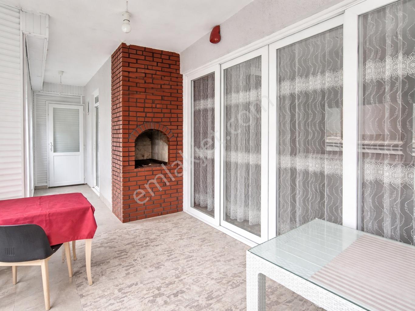 Mahmutlarda Denize 550m | Tadilatlı | Eşyalı 2+1 Fırsat Daire - Görsel 3