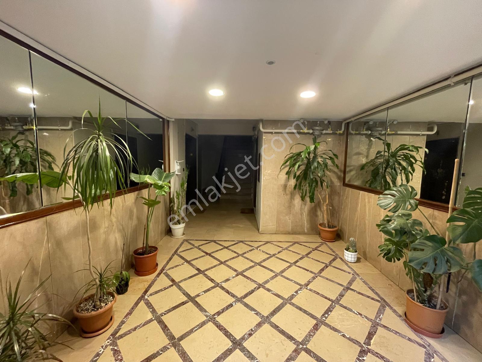 Nişantaşı Teşvikiye Mahallesi'nde 3+1 Kiralık Ferah Daire - Görsel 14